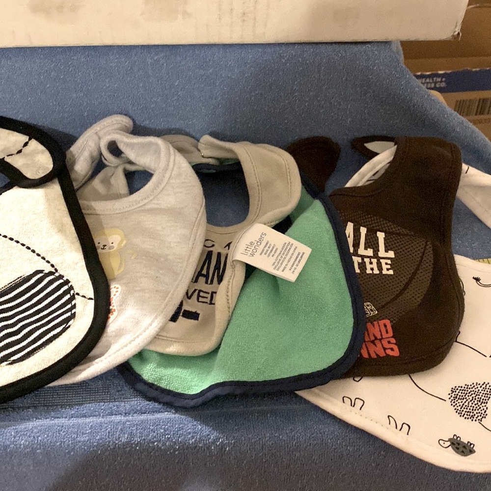 6 Baby Bibs